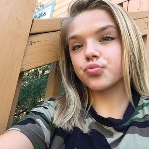 Meet your Posher, Asher